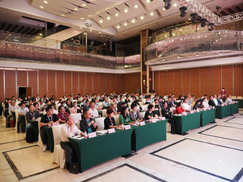 中国钟表维修专业委员会成立 万表名匠引领行业数字化转型